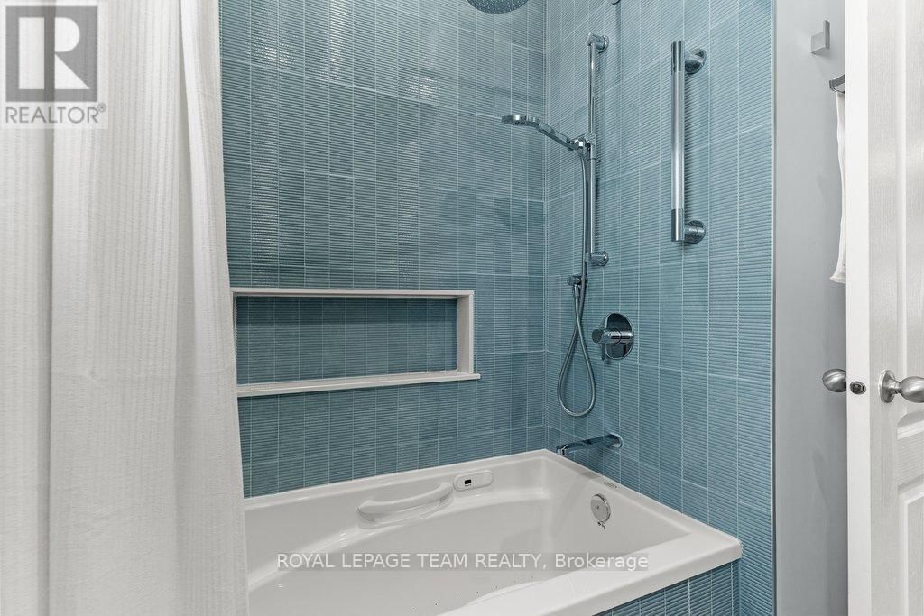 35 WILDERNESS WAY Image 26