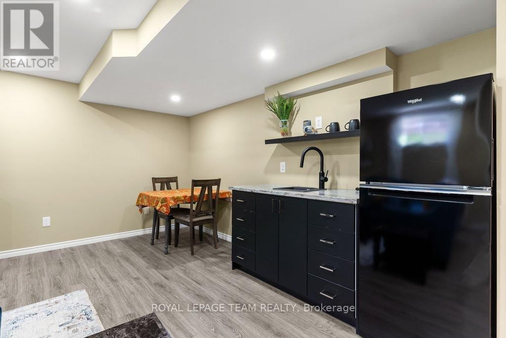 35 WILDERNESS WAY Image 32