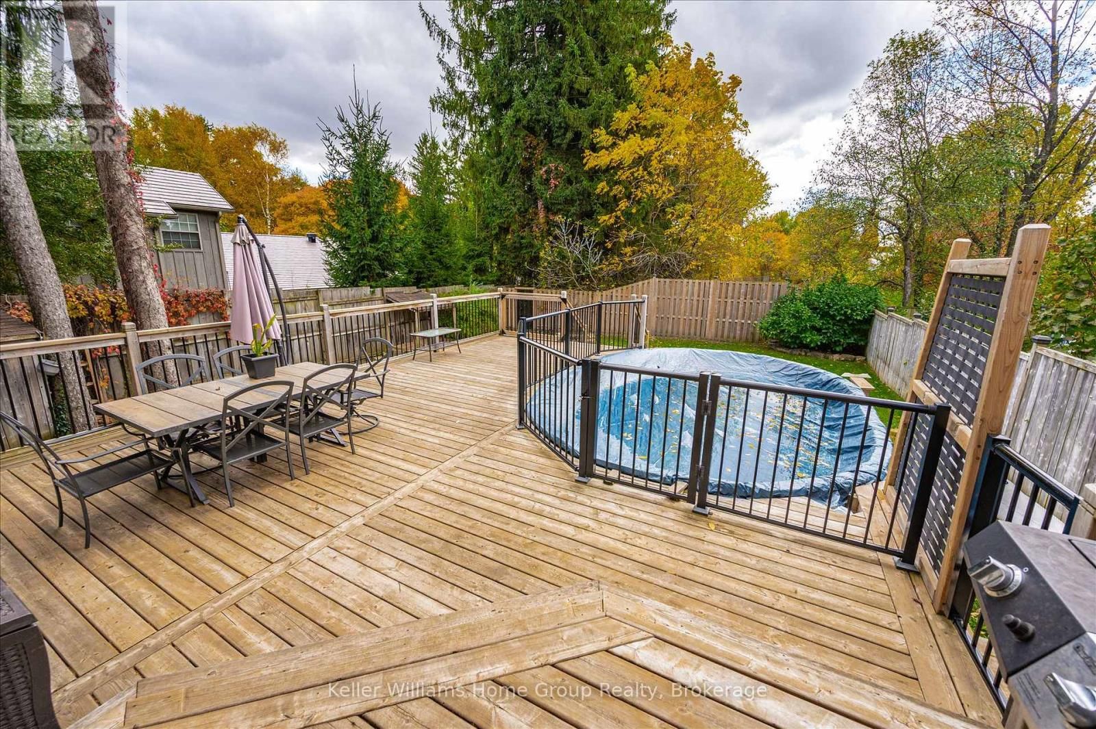 609 PERRY STREET Image 12