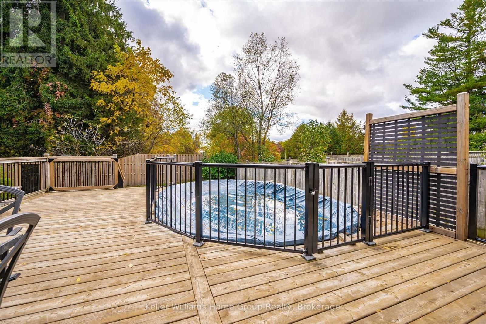 609 PERRY STREET Image 13