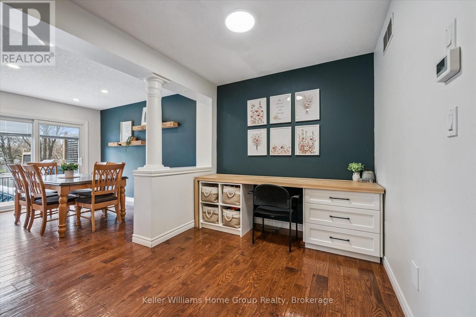 609 PERRY STREET Image 23