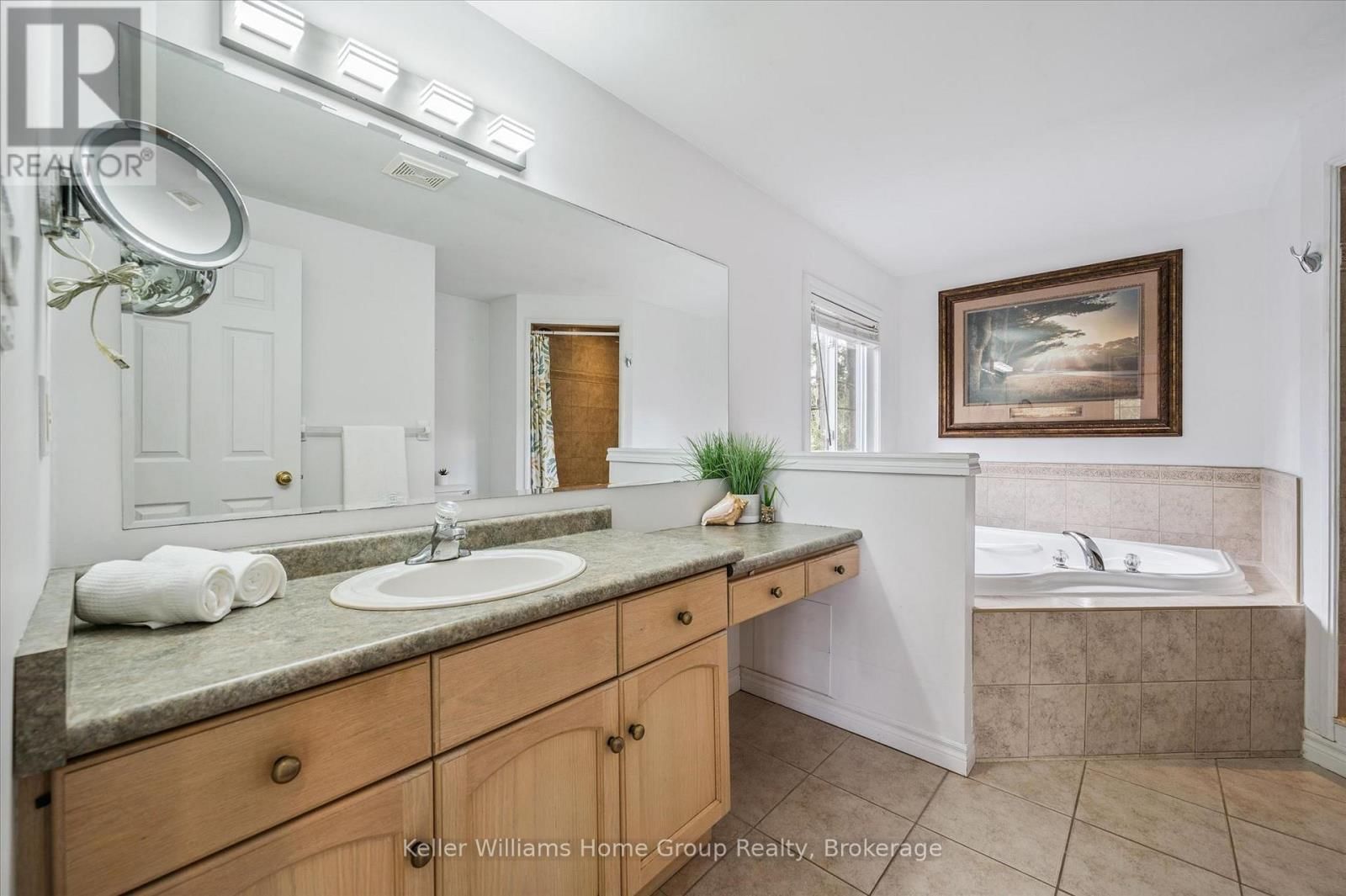 609 PERRY STREET Image 41