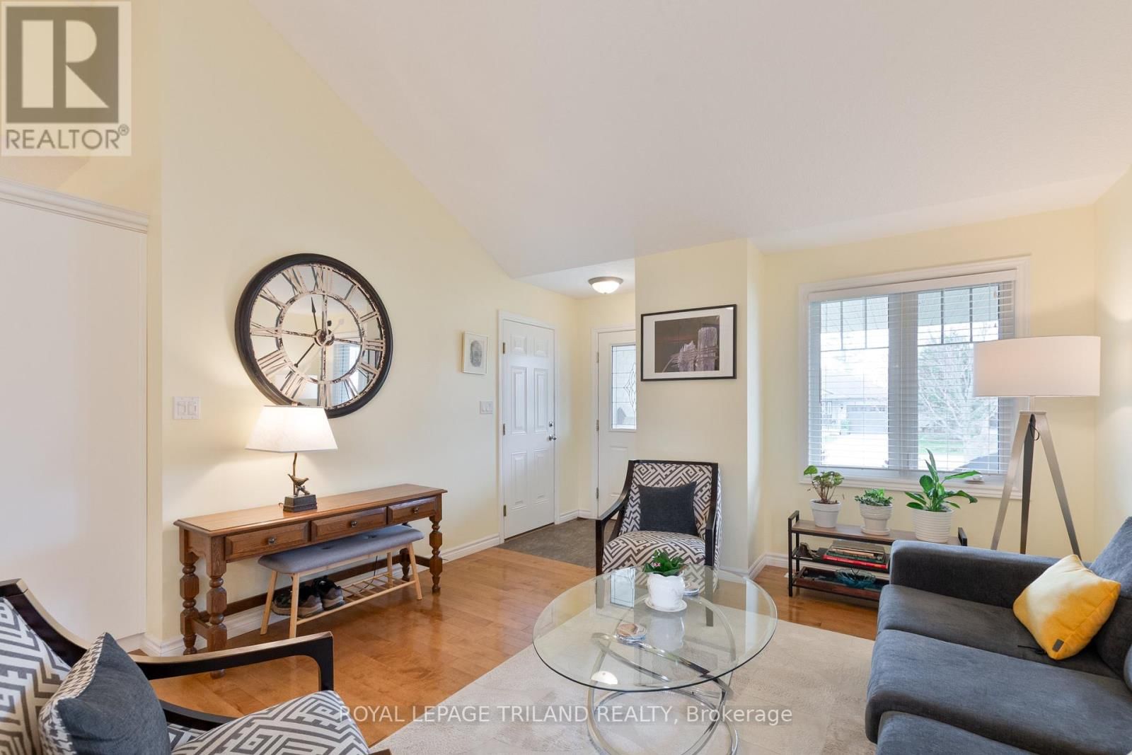 87 PINE VALLEY DRIVE Image 10