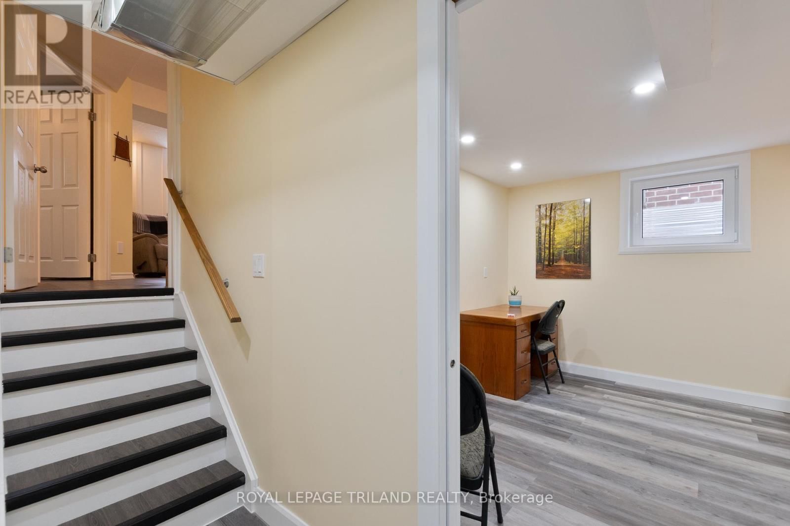 87 PINE VALLEY DRIVE Image 32