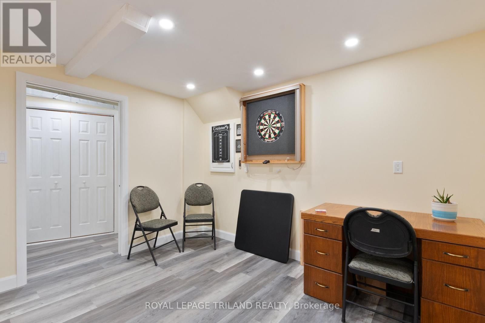 87 PINE VALLEY DRIVE Image 33