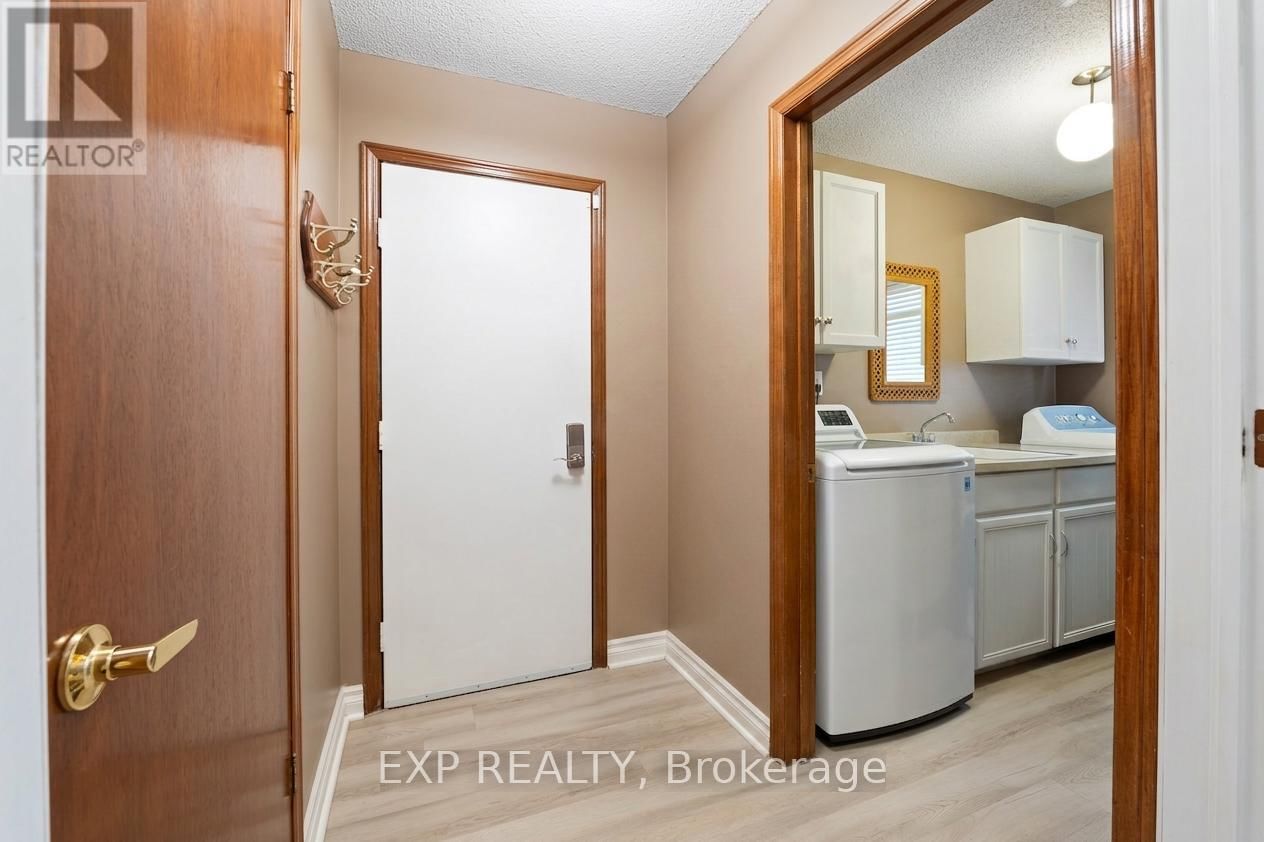 38 CAPRI STREET Image 14