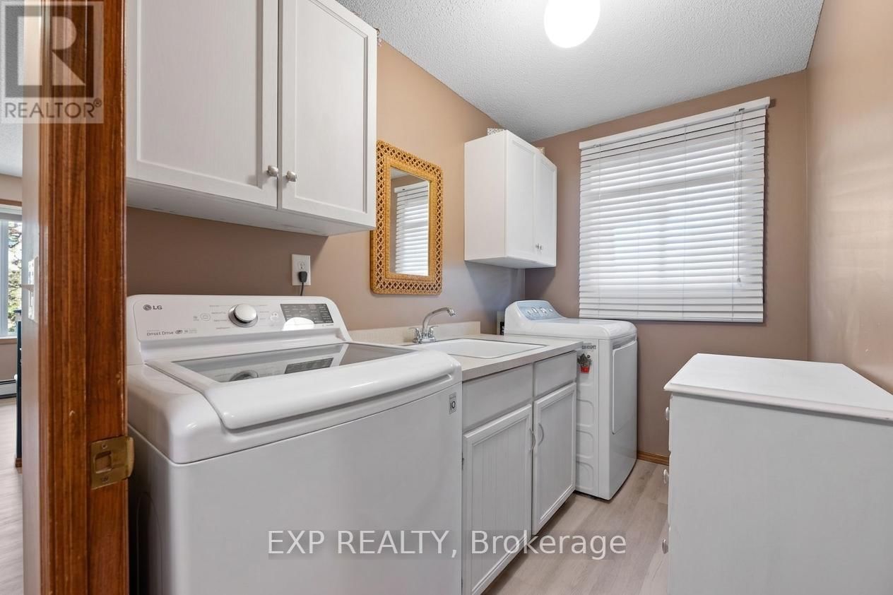 38 CAPRI STREET Image 15