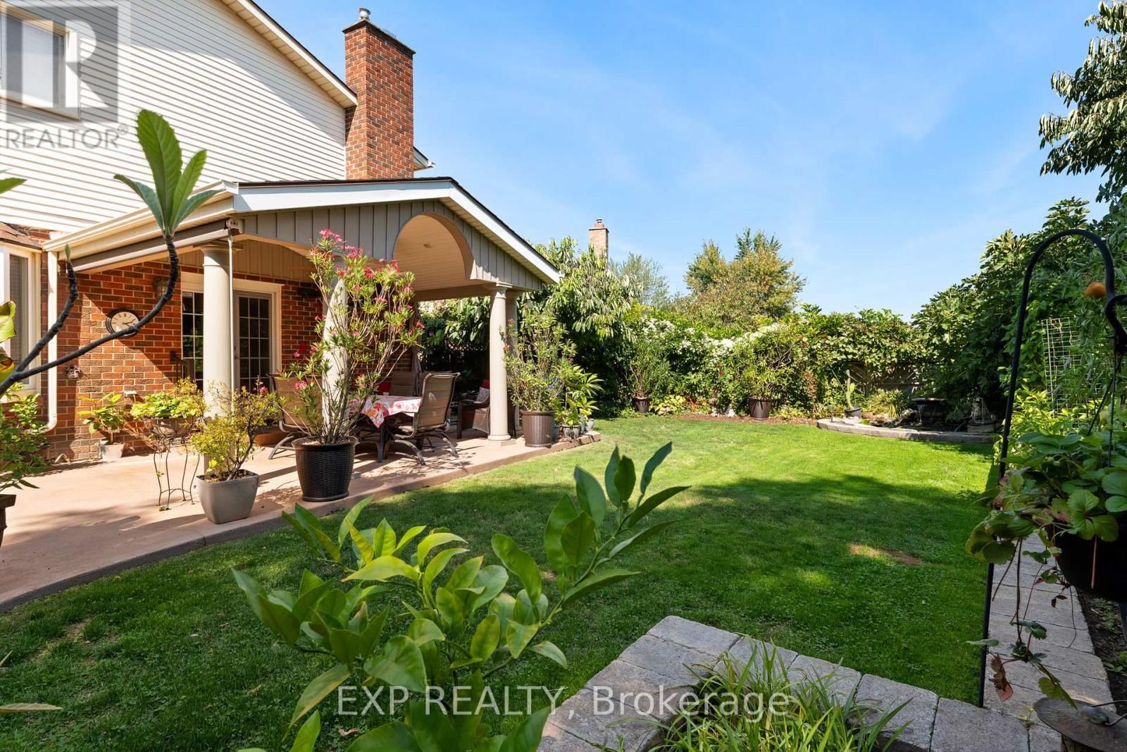 38 CAPRI STREET Image 35