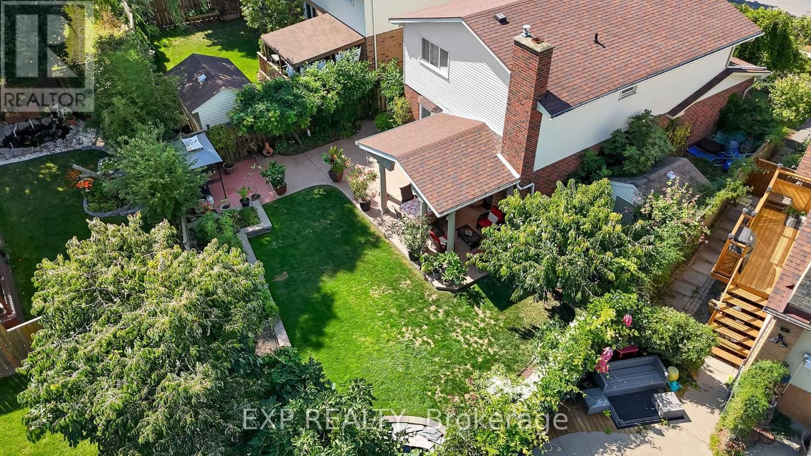 38 CAPRI STREET Image 40