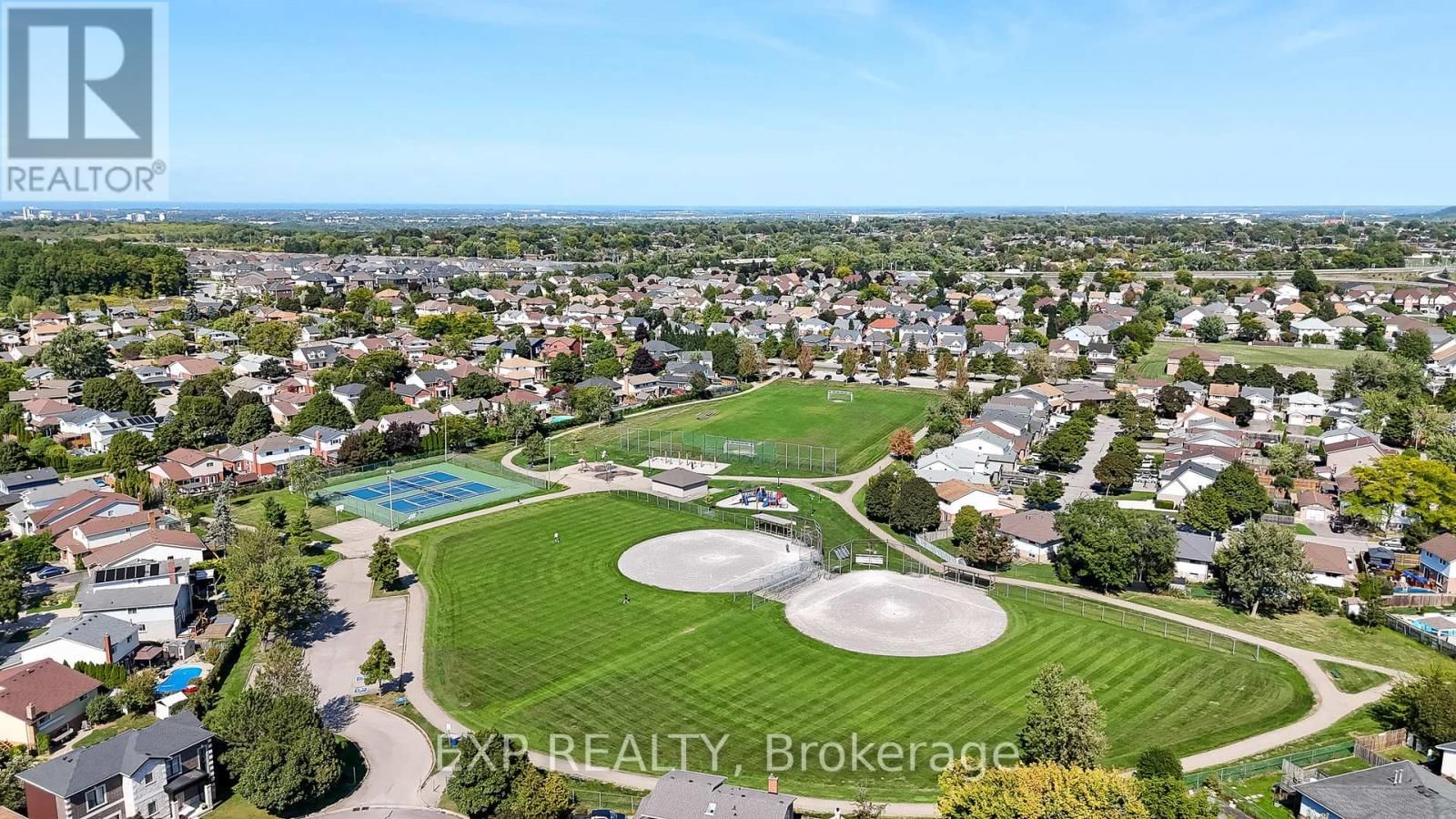 38 CAPRI STREET Image 46