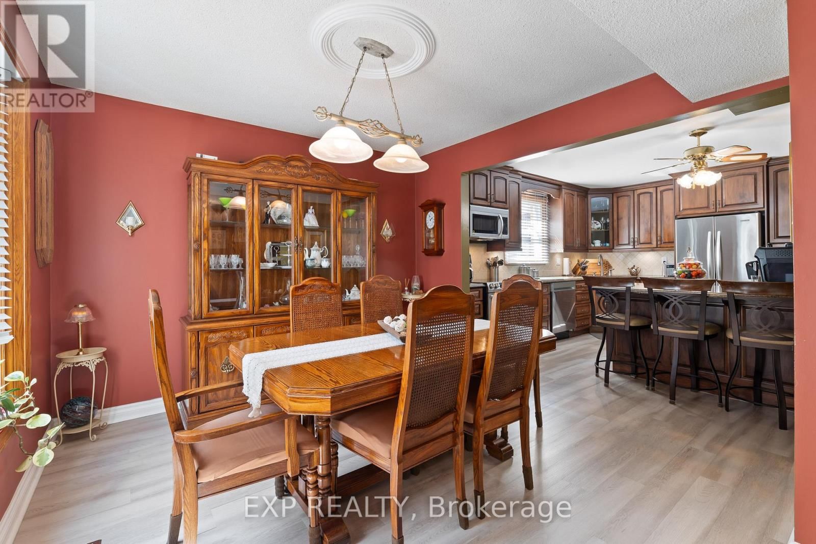 38 CAPRI STREET Image 9