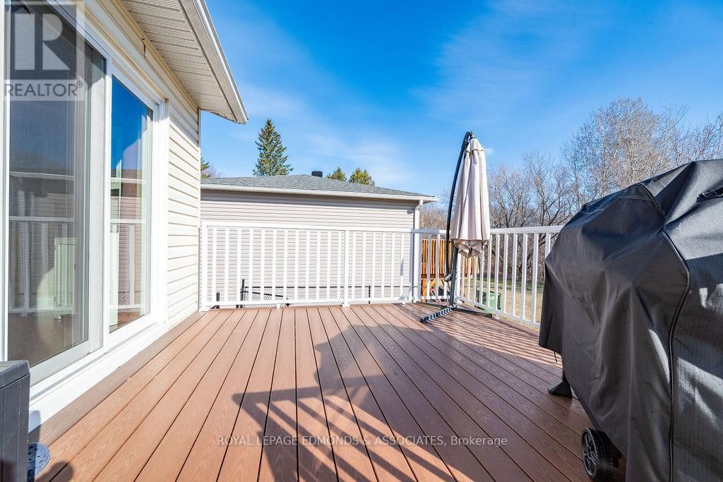 317 JULIEN STREET Image 14