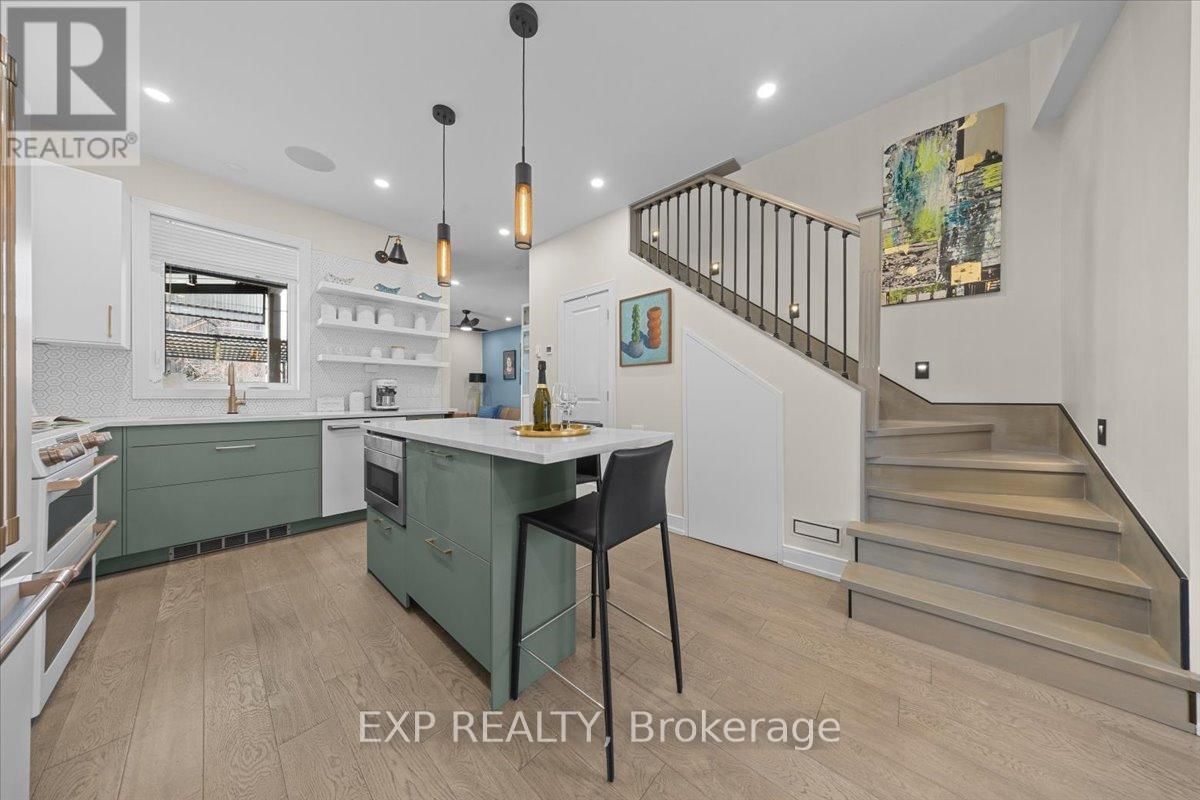 185 DESCHAMPS AVENUE Image 11