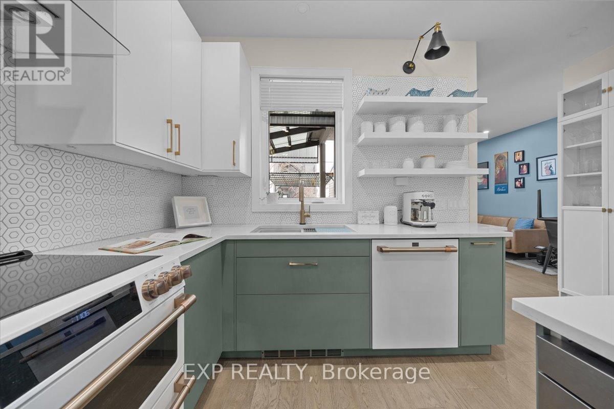 185 DESCHAMPS AVENUE Image 15