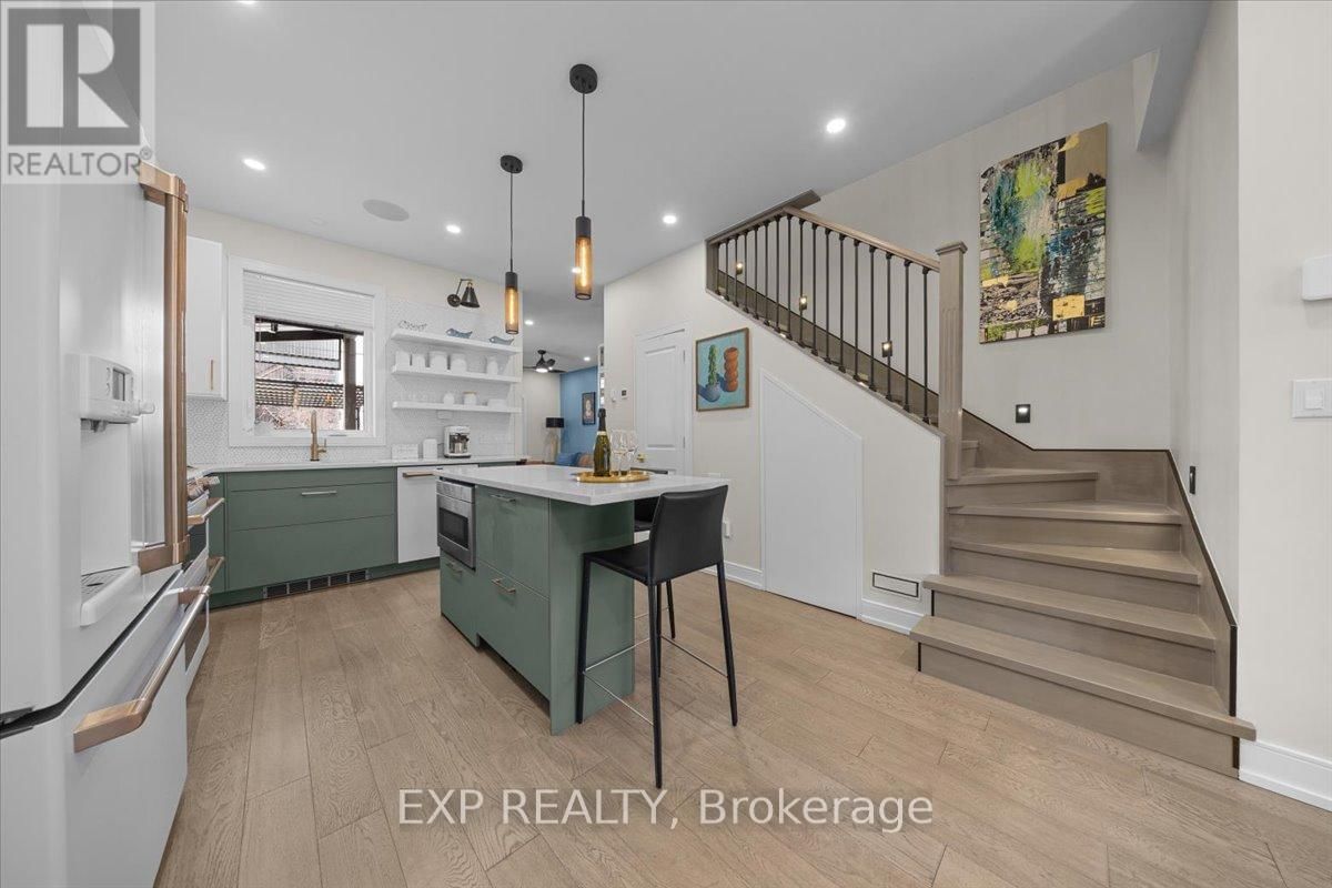 185 DESCHAMPS AVENUE Image 21