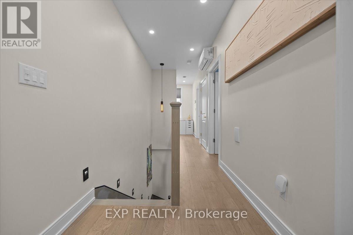 185 DESCHAMPS AVENUE Image 23