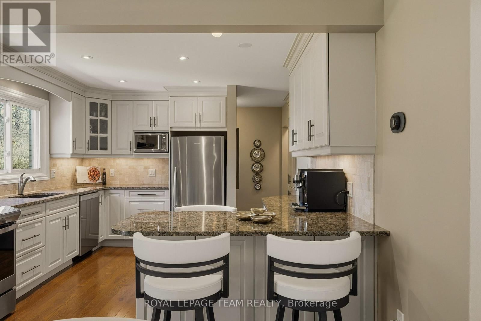 128 WELBORNE AVENUE Image 10