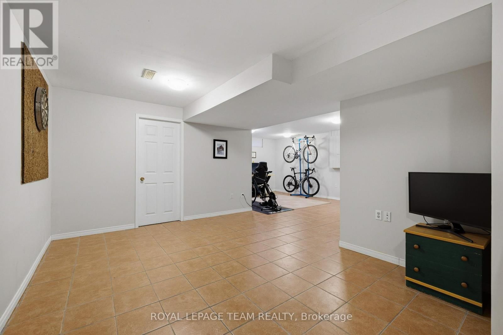 128 WELBORNE AVENUE Image 31