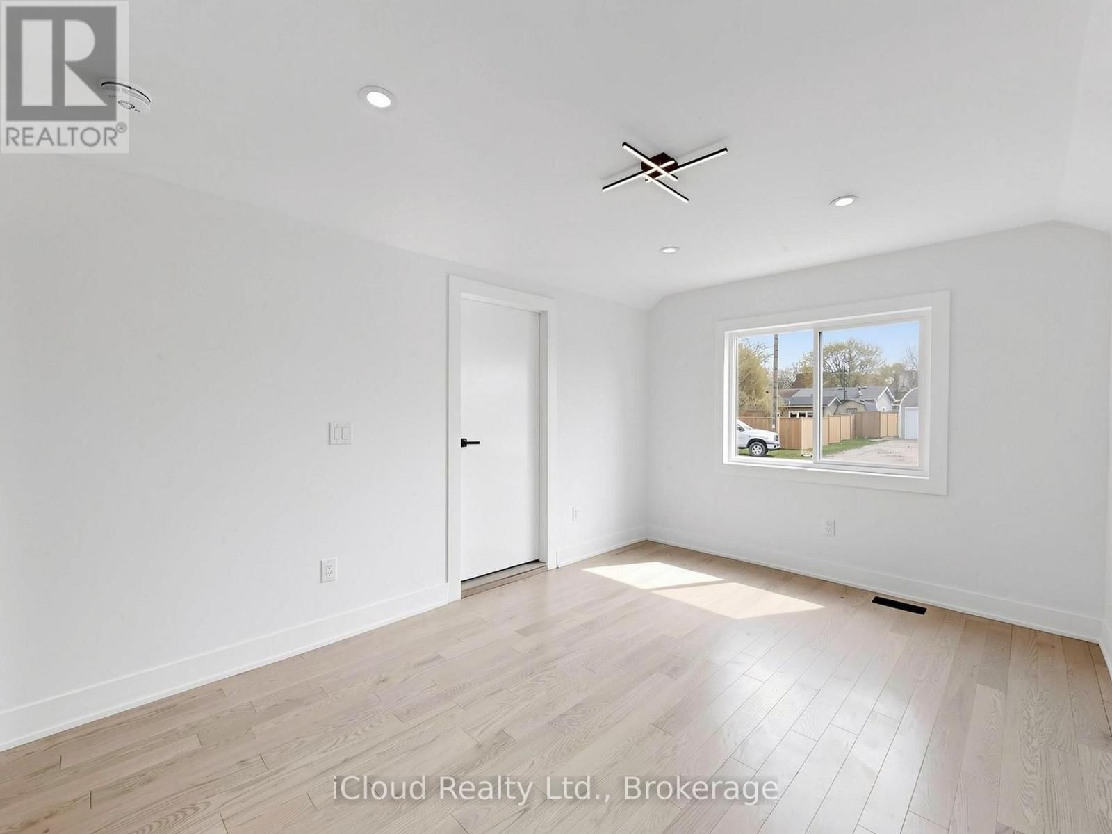 47 CHURCH STREET Image 22