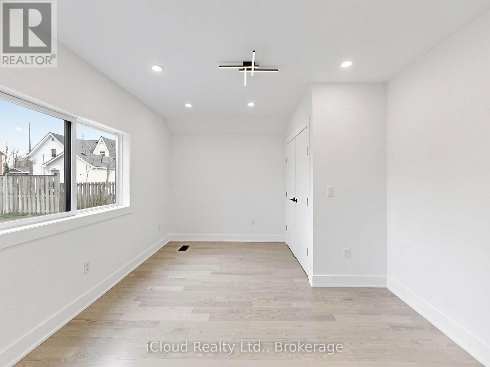 47 CHURCH STREET Image 30