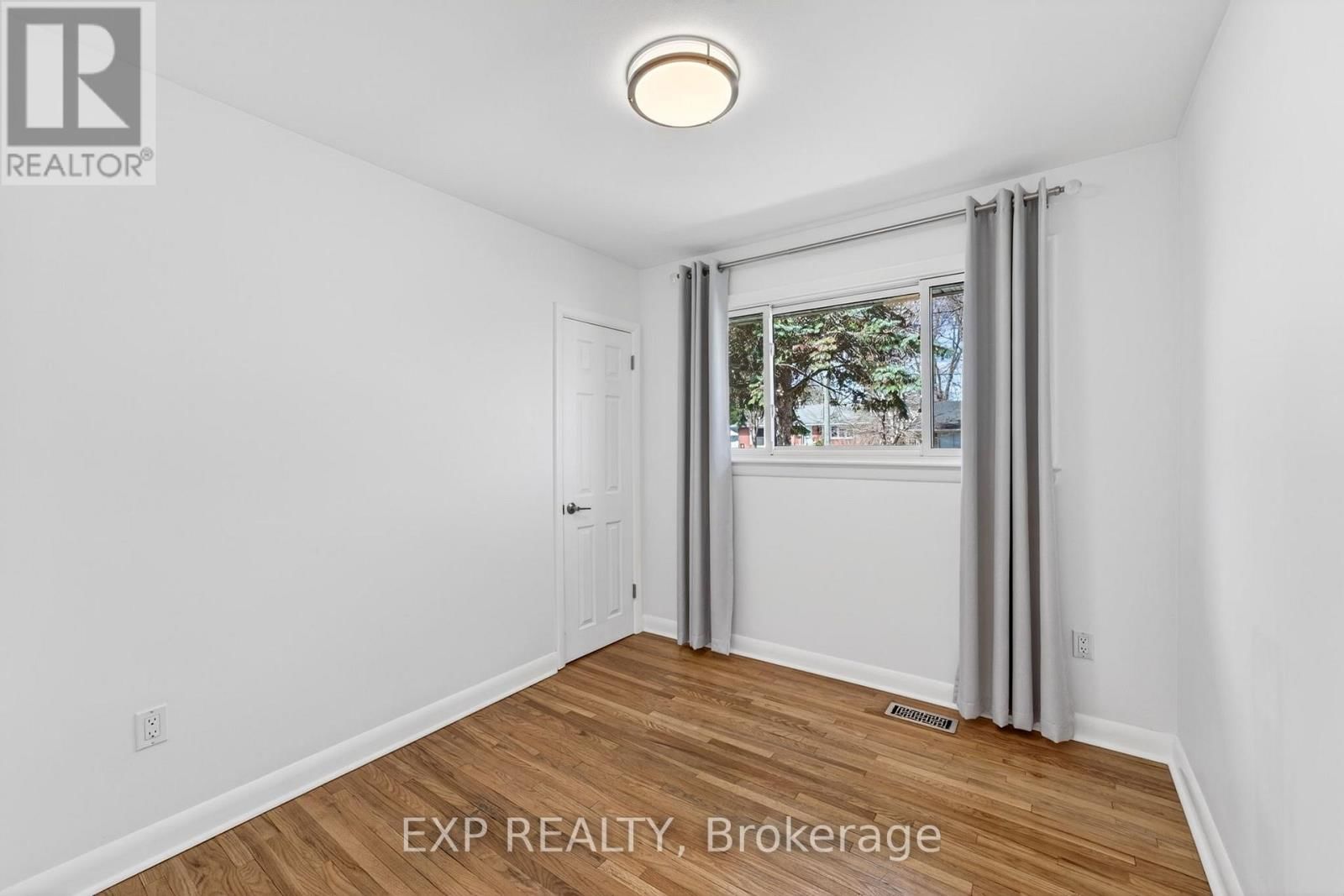 390 MCEWEN DRIVE Image 15