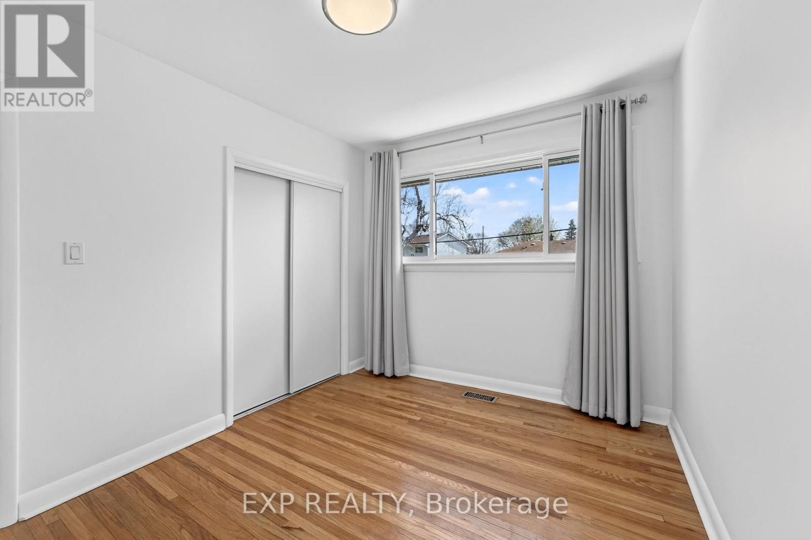 390 MCEWEN DRIVE Image 21