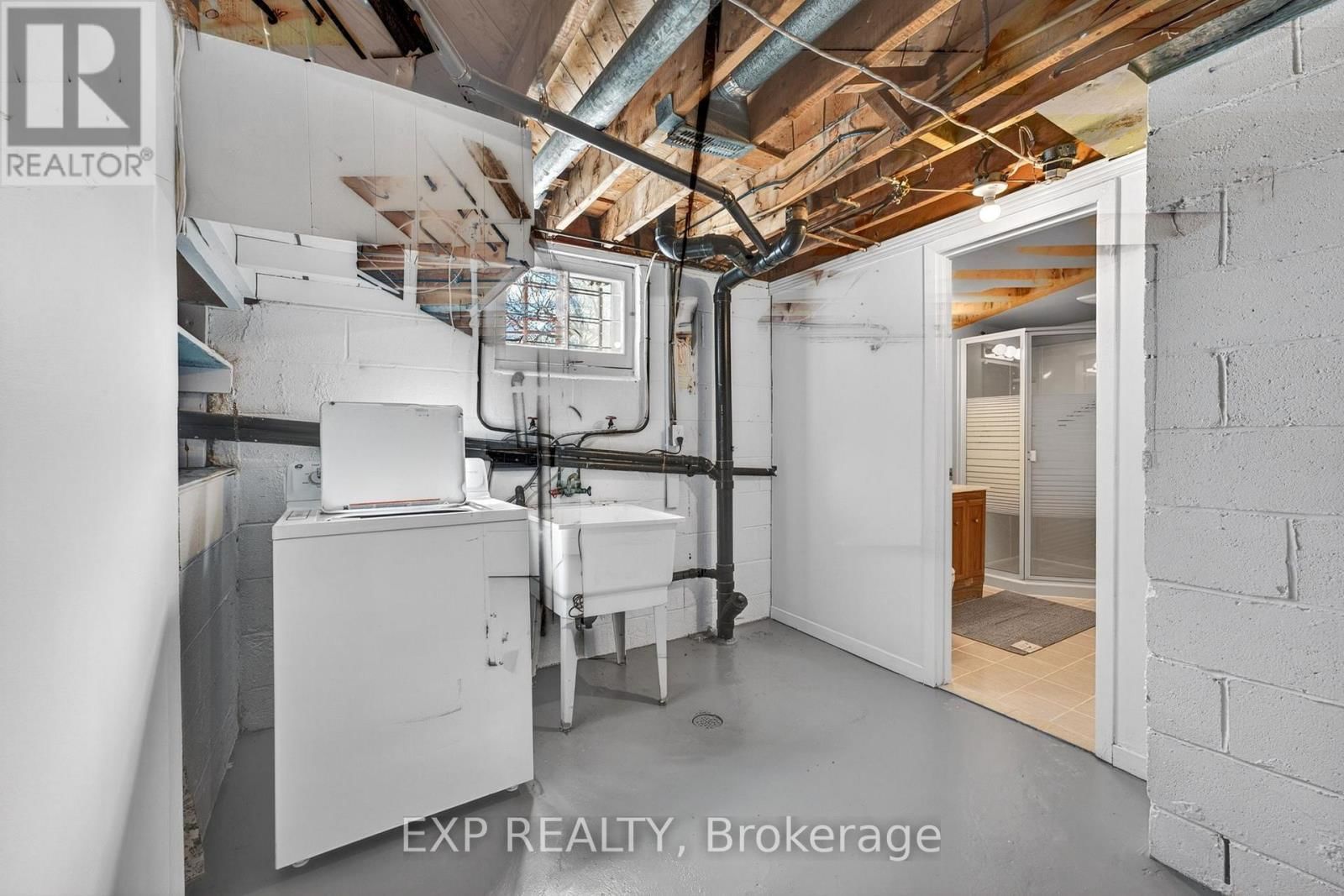 390 MCEWEN DRIVE Image 28