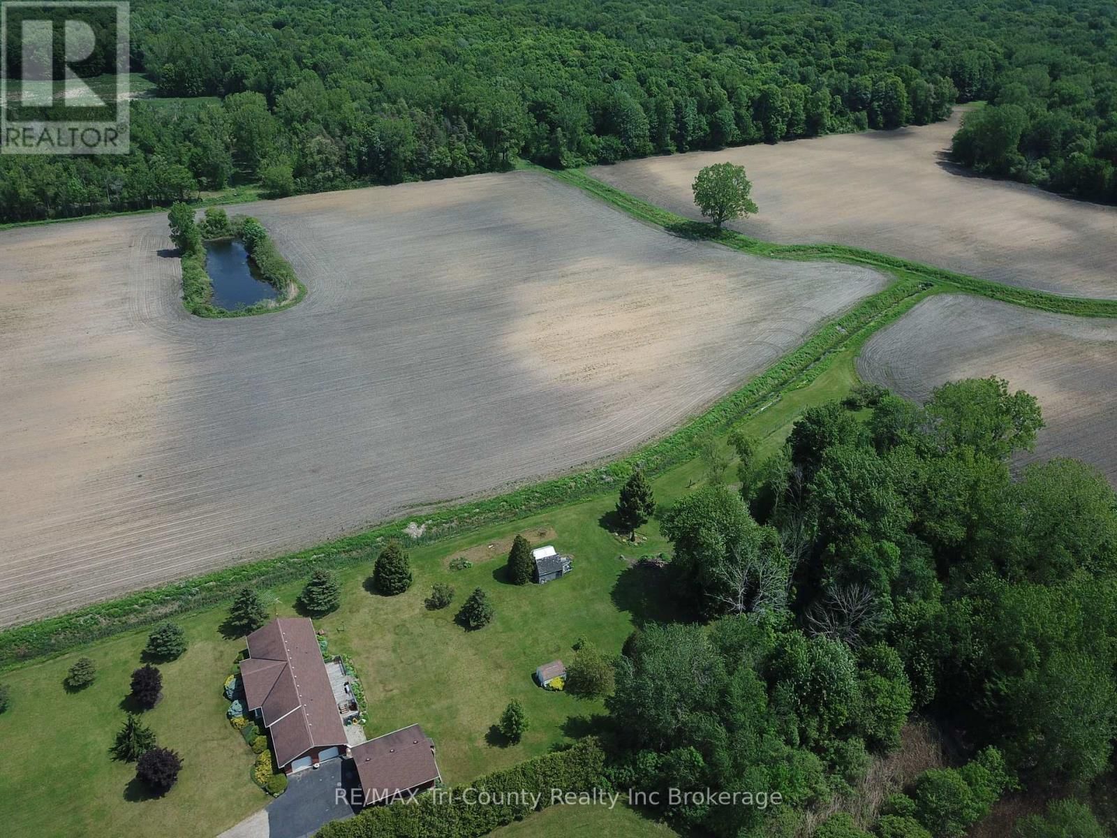 916 NORFOLK COUNTY 28 ROAD Image 44