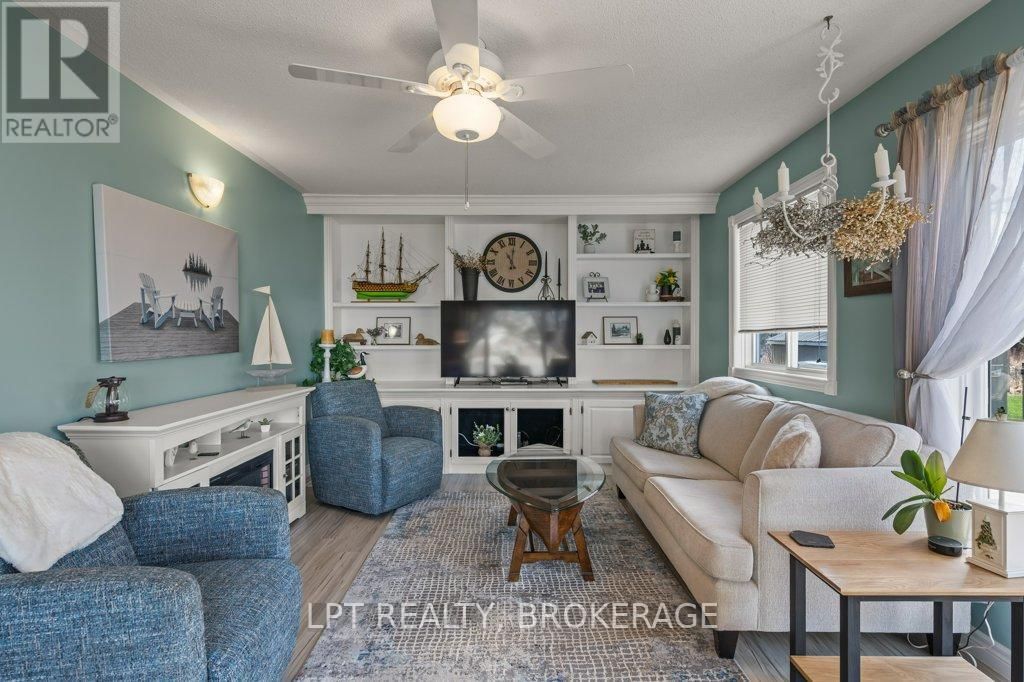 1137i COUNTY 9 ROAD Image 14