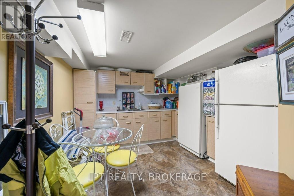 1137i COUNTY 9 ROAD Image 25