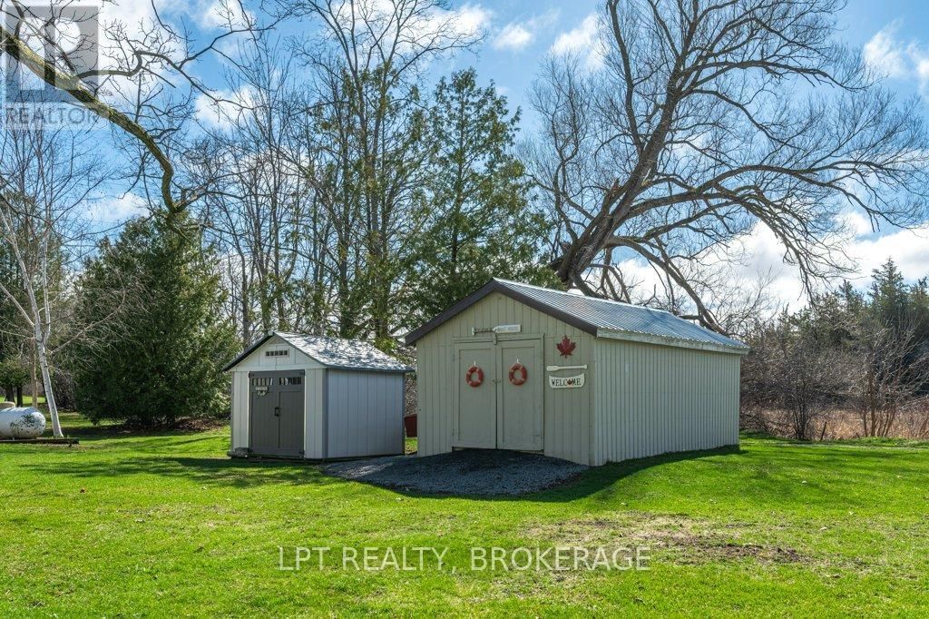 1137i COUNTY 9 ROAD Image 42