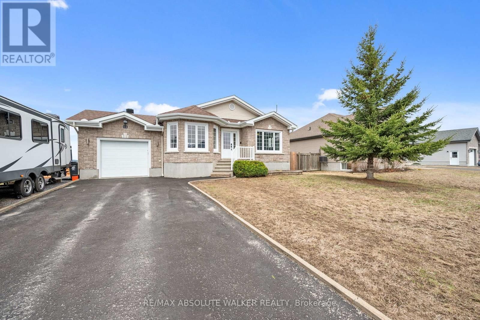 113 RICHARD STREET Image 1