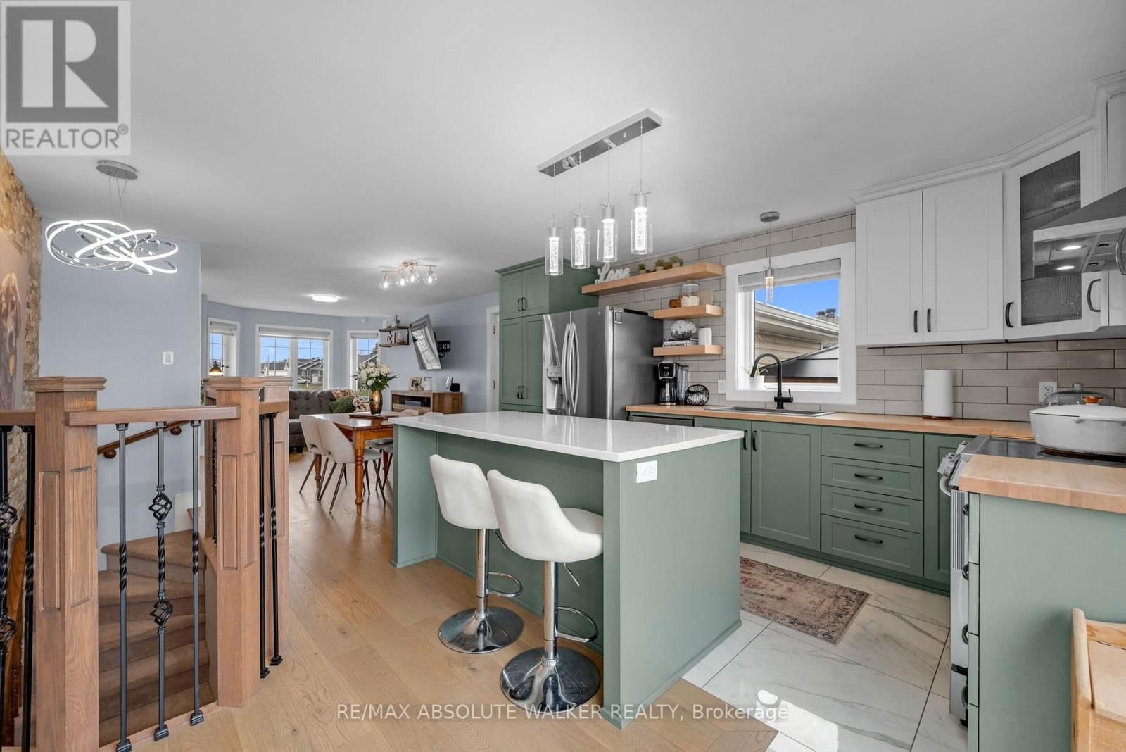 113 RICHARD STREET Image 10