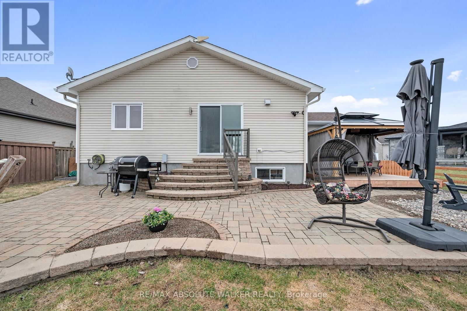 113 RICHARD STREET Image 27