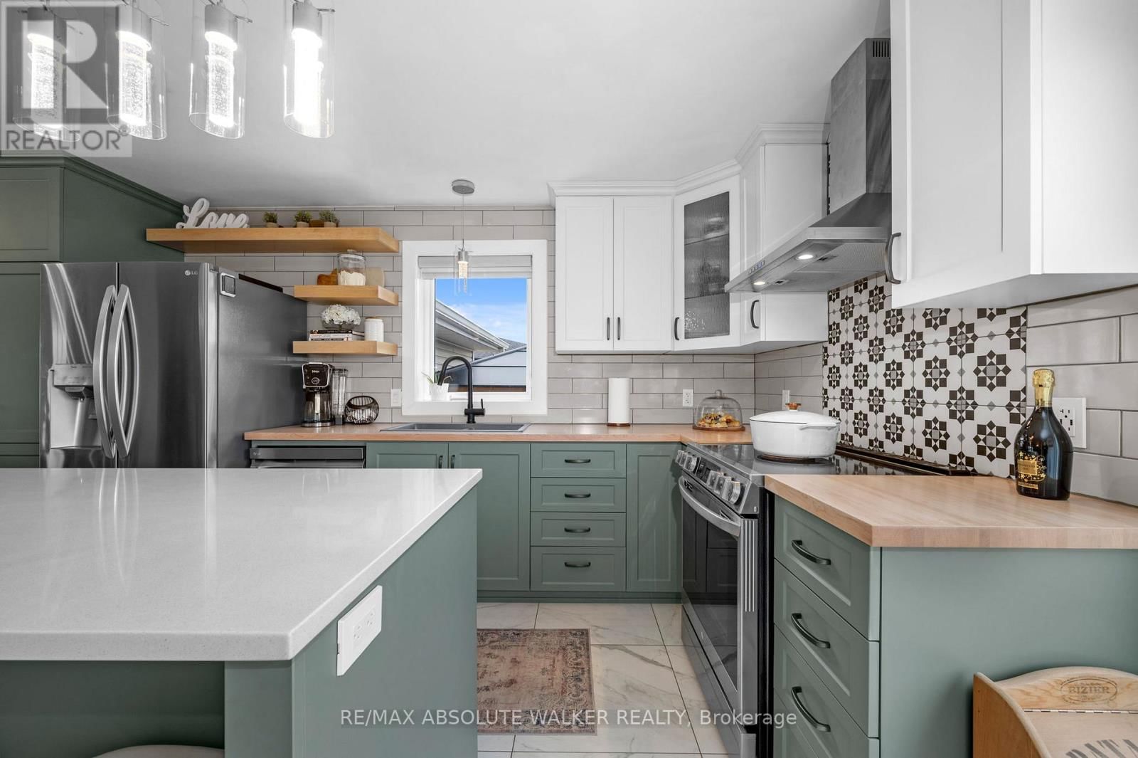 113 RICHARD STREET Image 9