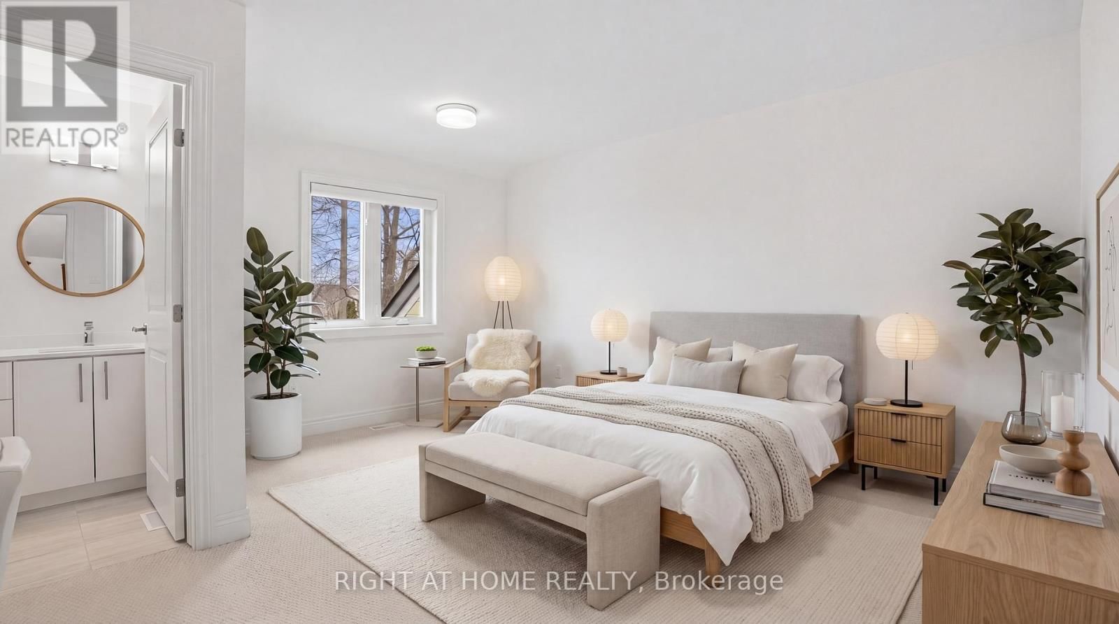 14 PARADISE GROVE Image 13