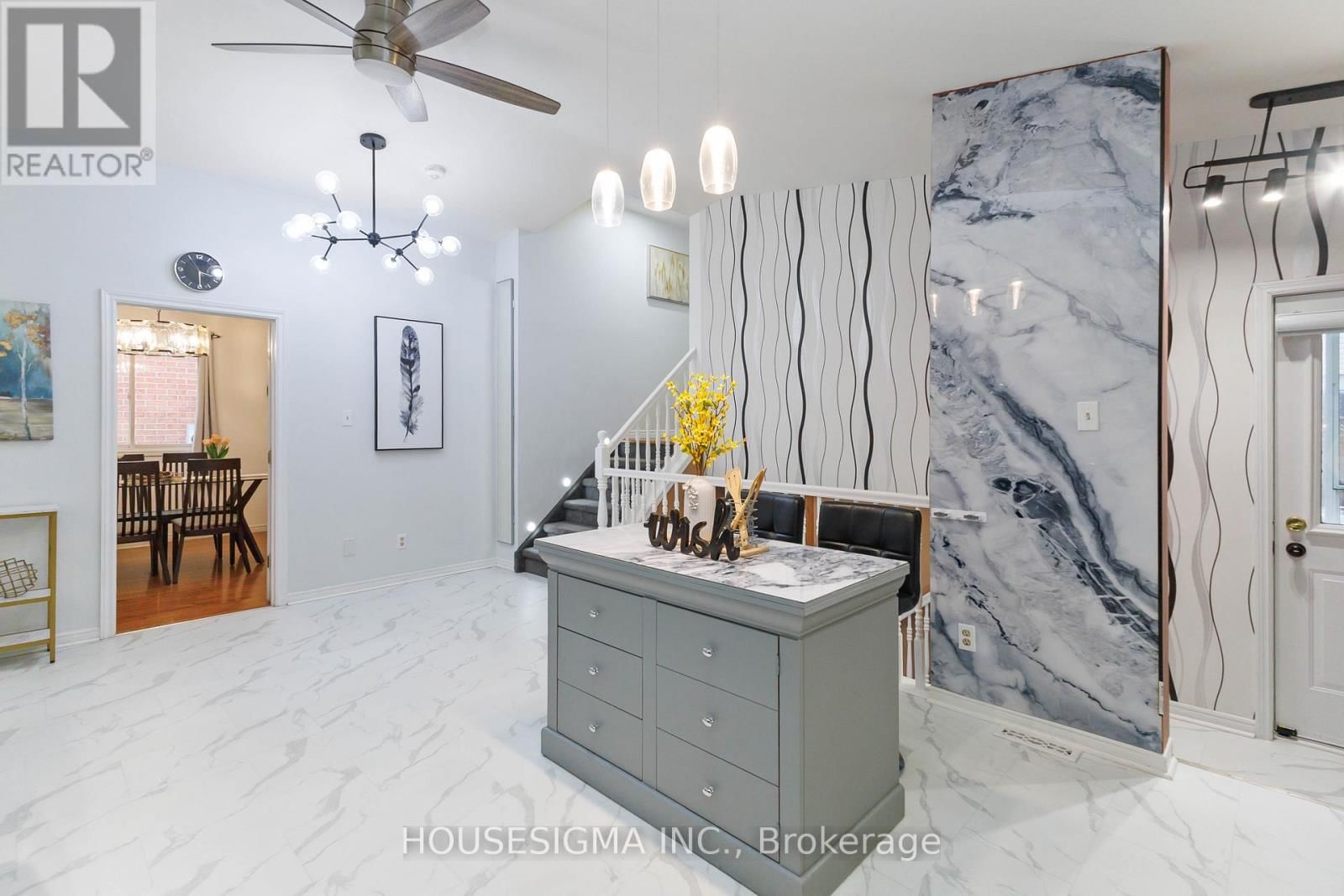 220 KILLARNEY GROVE Image 16