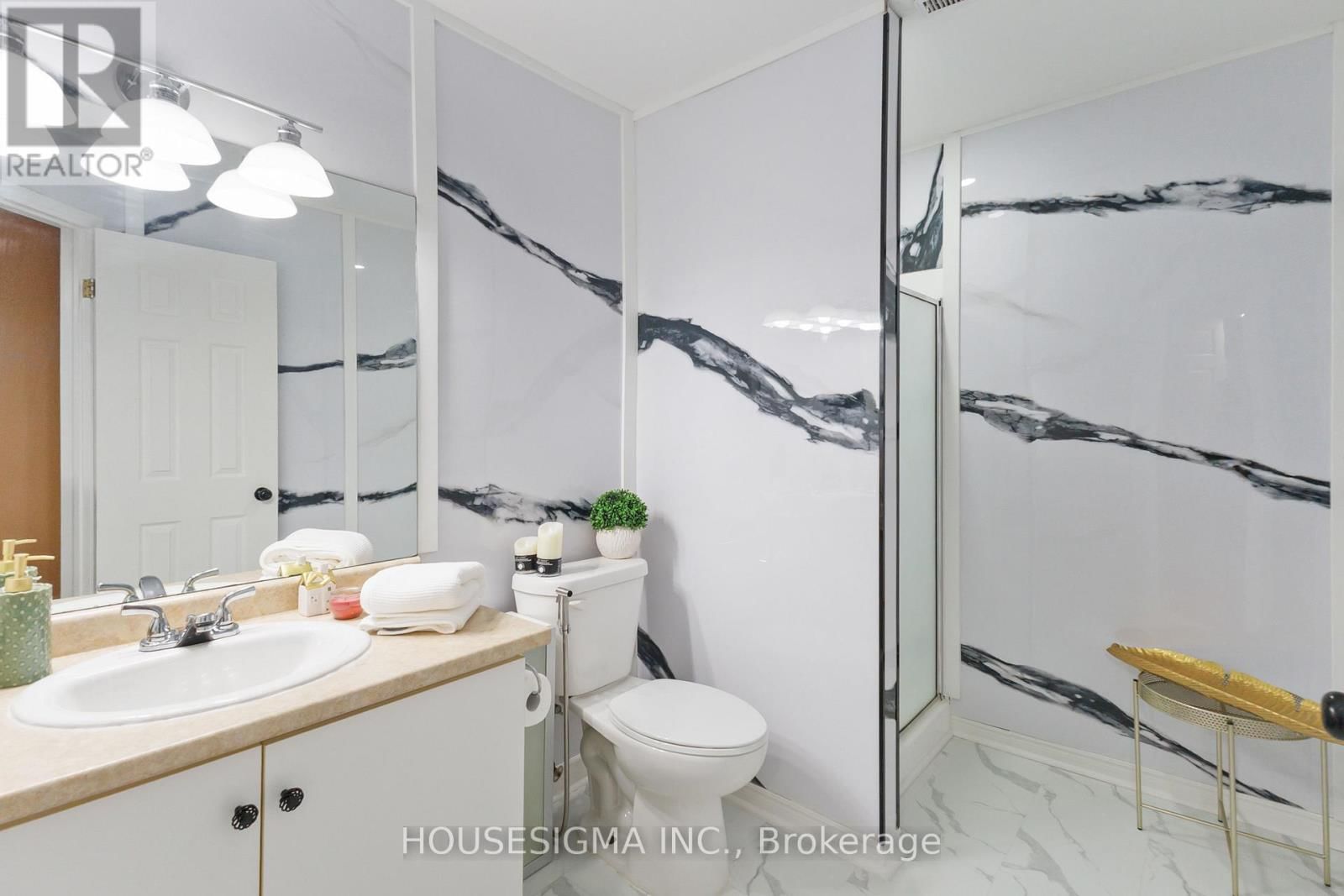 220 KILLARNEY GROVE Image 26