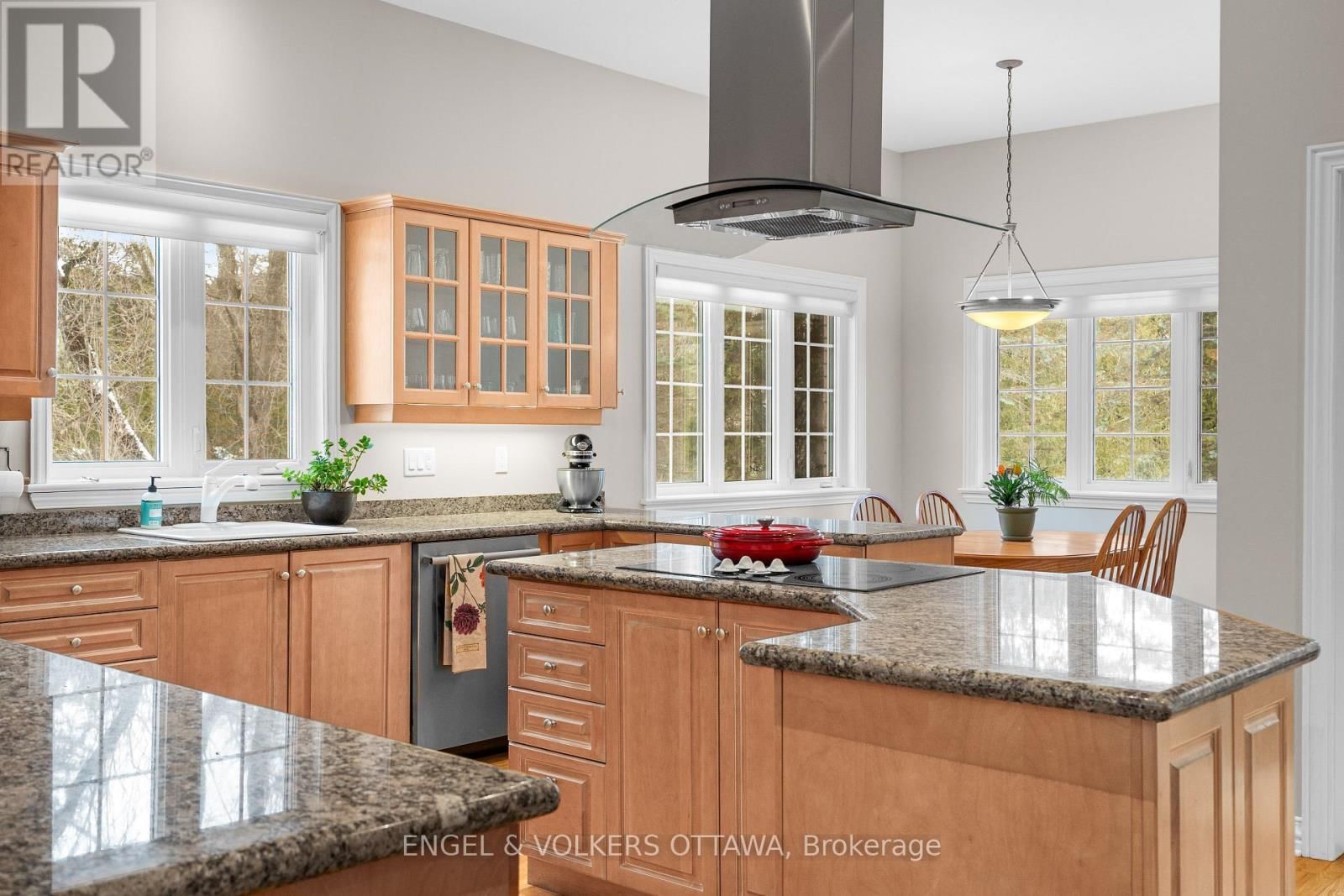 5 COUNTRYSIDE GREEN Image 12