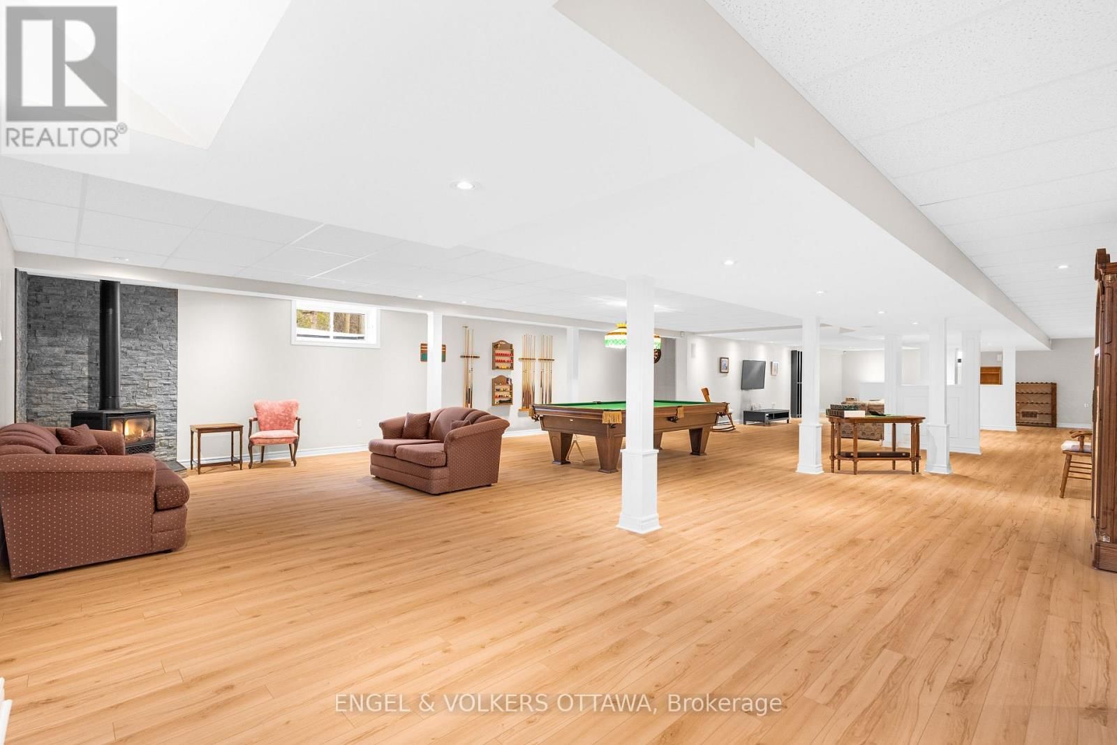 5 COUNTRYSIDE GREEN Image 33