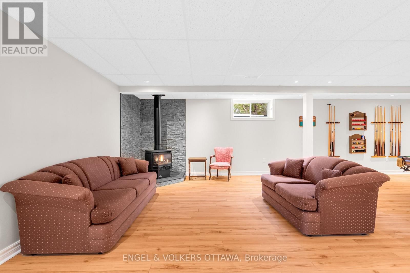 5 COUNTRYSIDE GREEN Image 34