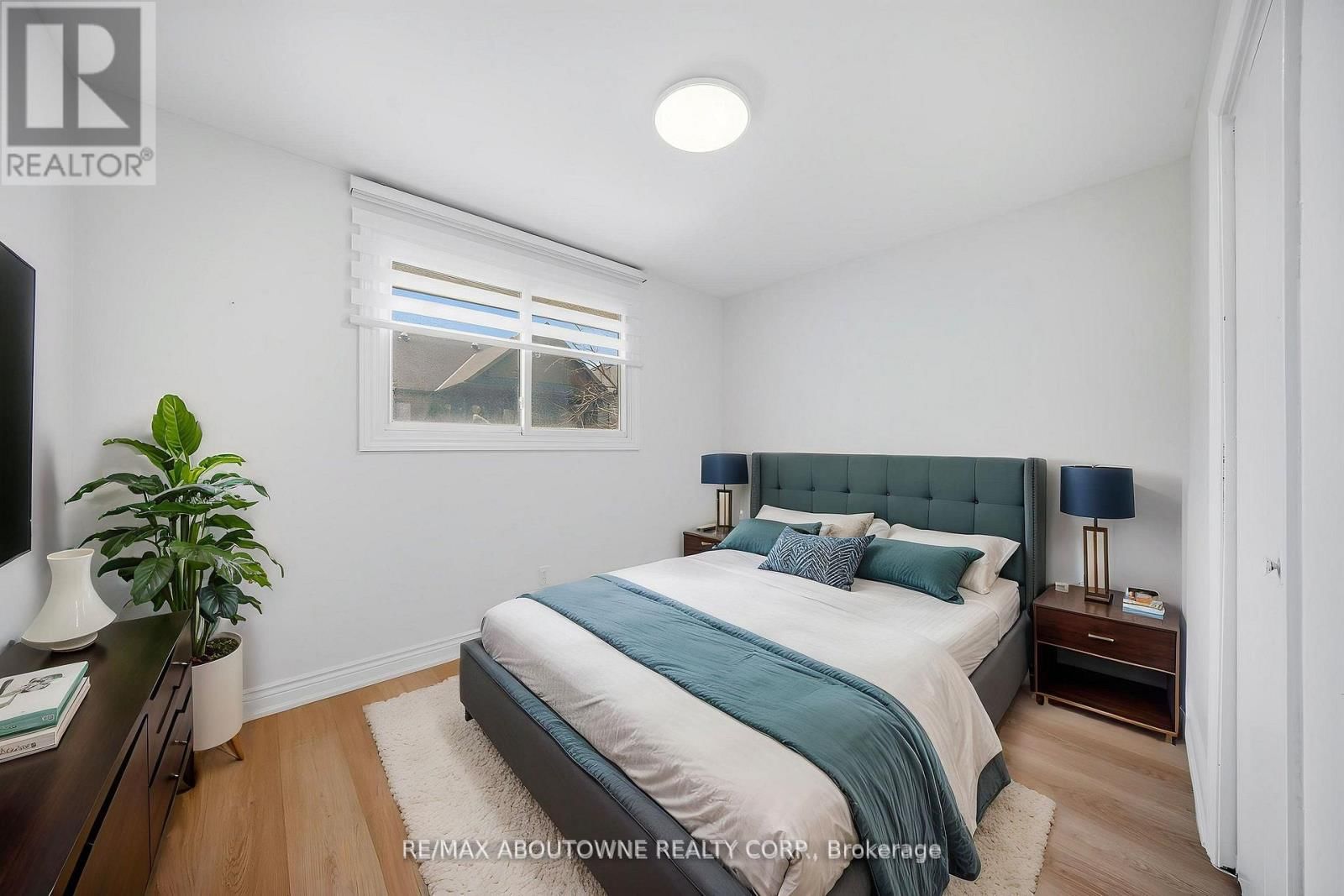 7238 PARKDALE STREET Image 10