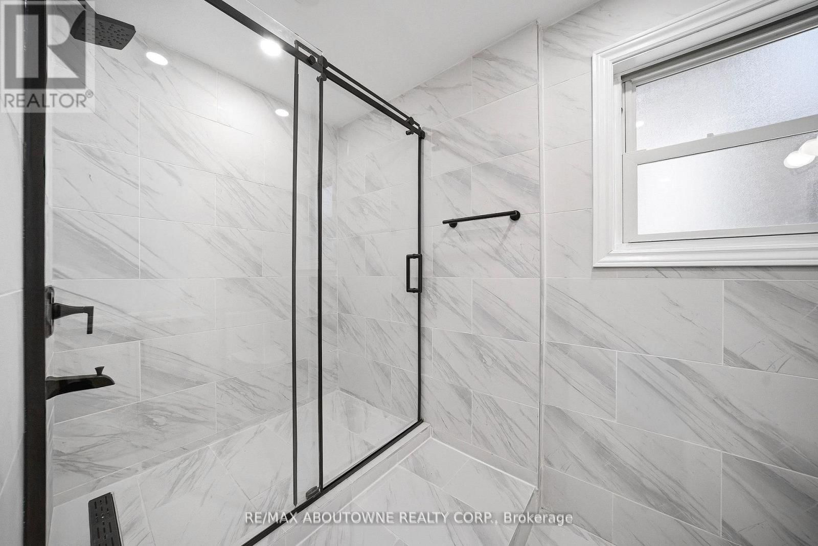 7238 PARKDALE STREET Image 17