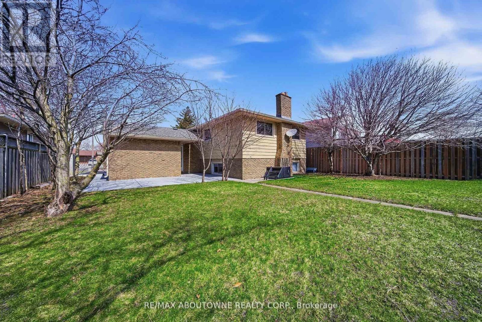 7238 PARKDALE STREET Image 23