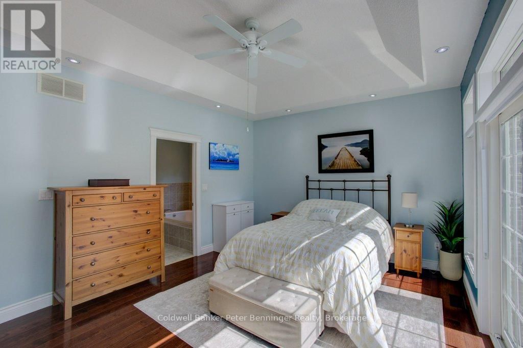 196 BIRCHWOOD AVENUE Image 22