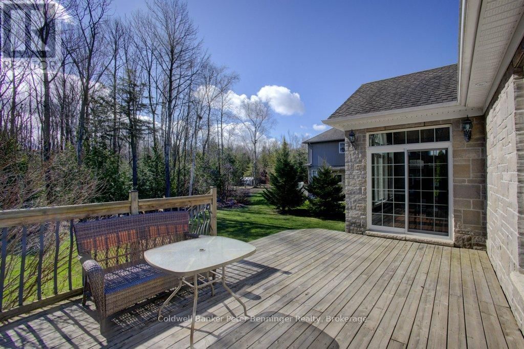 196 BIRCHWOOD AVENUE Image 44