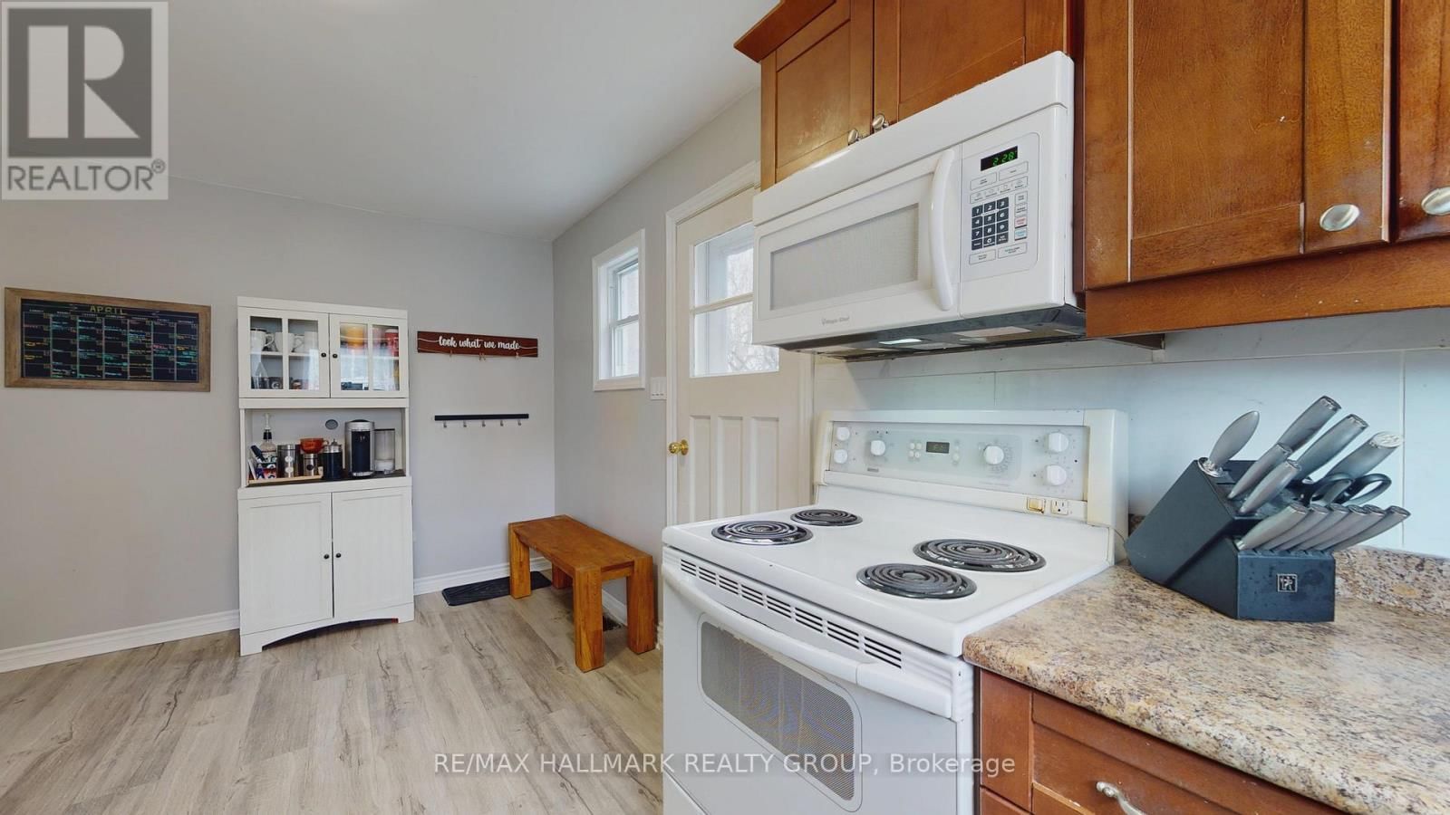 24 SCHOFIELD AVENUE Image 11