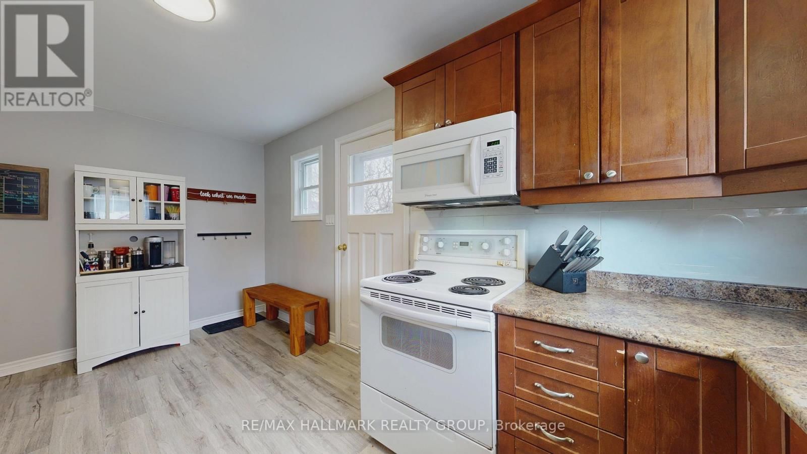 24 SCHOFIELD AVENUE Image 13