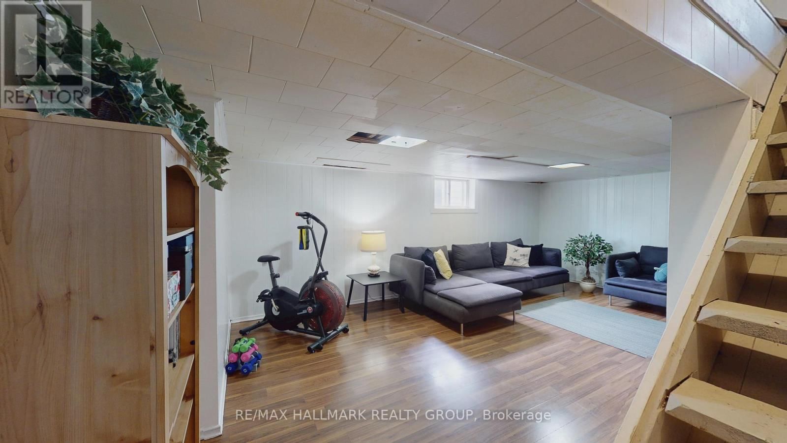 24 SCHOFIELD AVENUE Image 30