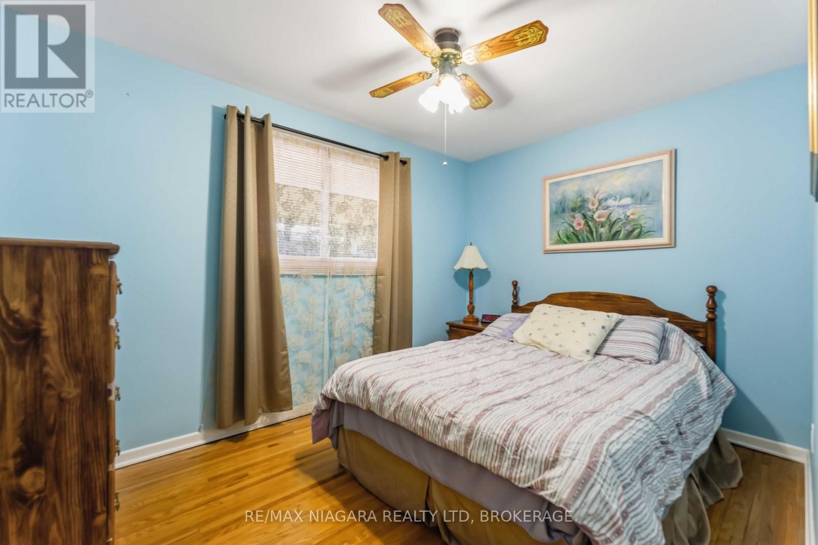 4 ROSSIE PLACE Image 11